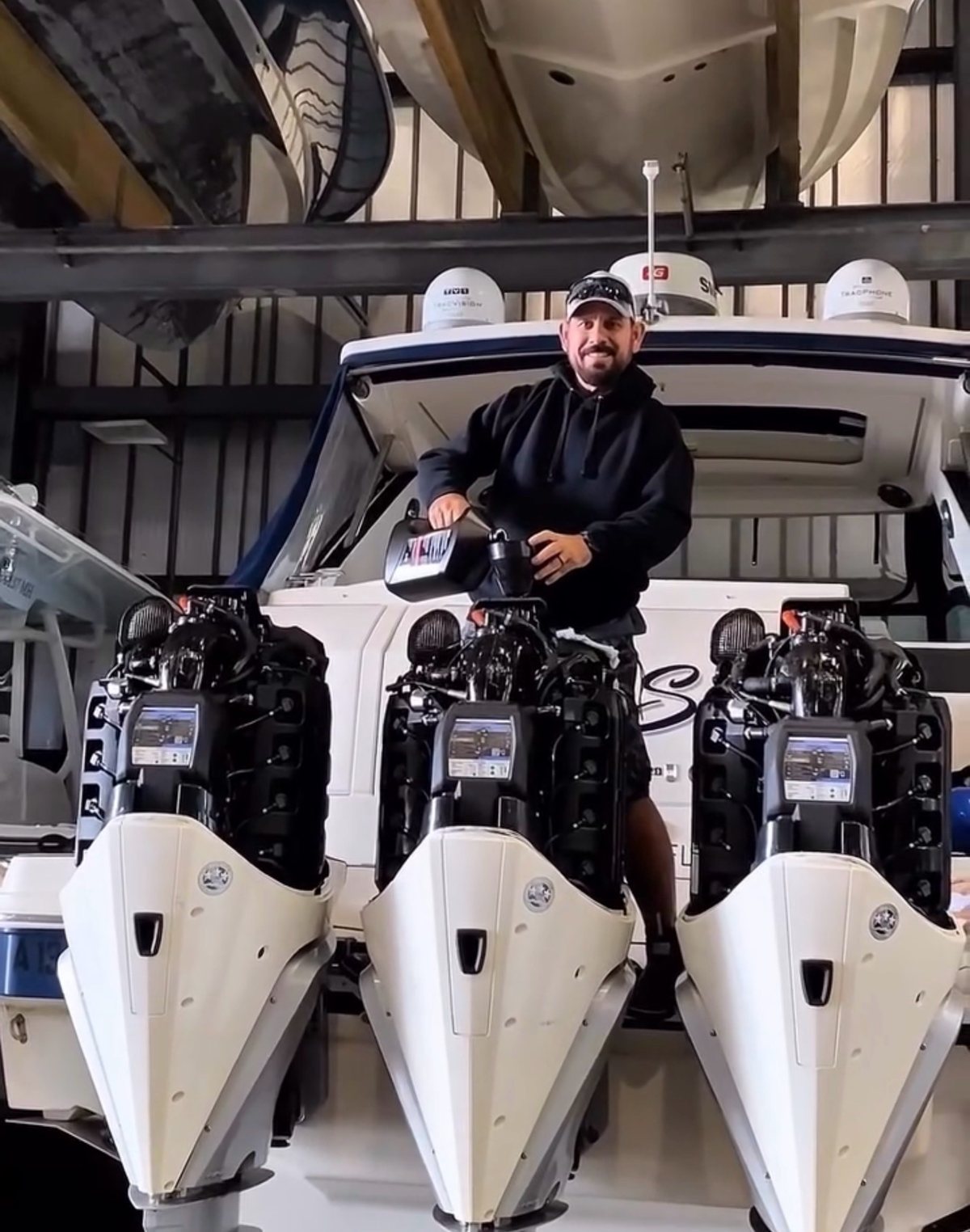Capt. José Martín servicing the engines between charters